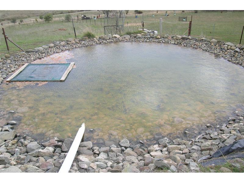 WATER VIEWS! Picture 3