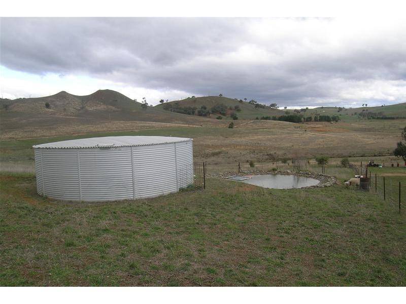 WATER VIEWS! Picture 2