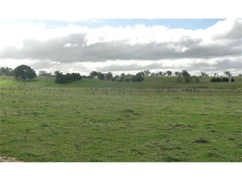 PICTURE THIS SETTING! Picture 2