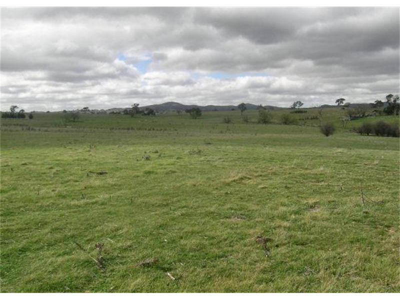 PICTURE THIS SETTING! Picture 1