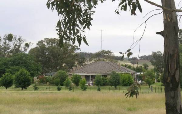 OUTSTANDING LIFESTYLE OPPORTUNITY!!! Picture 1