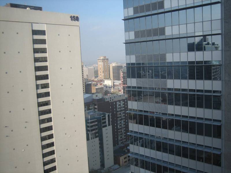 Suits first home buyers or astute investors Picture 3