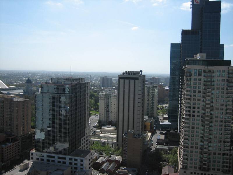 East facing with great outlook Picture 2