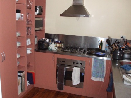 LIGHT, MODERN & SPACIOUS - AVAILABLE 11/12/08 Picture LIGHT, MODERN & SPACIOUS - AVAILABLE 11/12/08 Picture