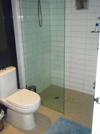 EXECUTIVE APARTMENT - STYLISH GAINSVILLE FURNISHINGS Picture