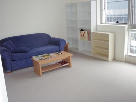FULLY FURNISHED QV APARTMENT - Available 3rd August 2009 Picture 1