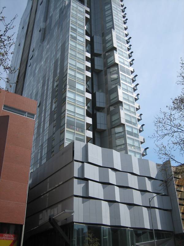 Sought after QV Corner Apartment Picture 1