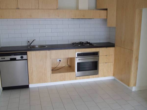 SHORT TERM ACCOMODATION - UP TO 5 WEEKS FROM 19/12/08 Picture 1