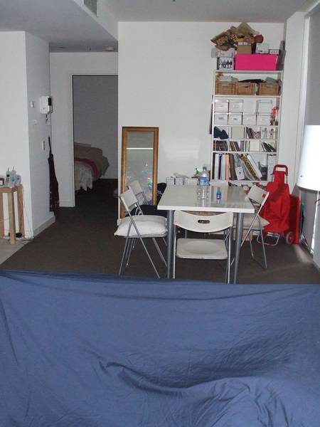 FURNISHED CORNER APARTMENT Picture 1