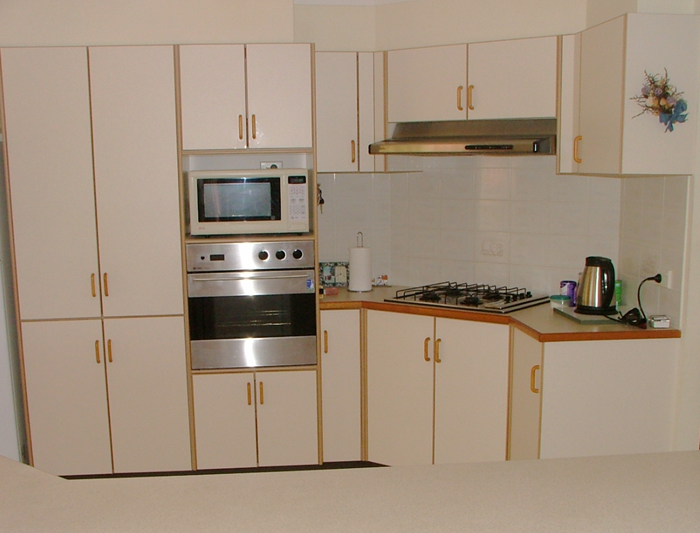 EASY TO MANAGE Picture 3