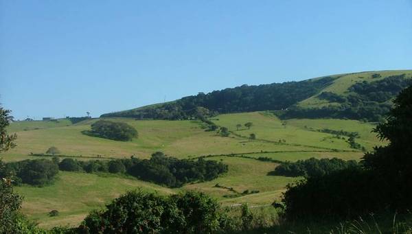 BIG BLOCK - PRIVATE - OCEAN & RURAL VIEWS Picture 1