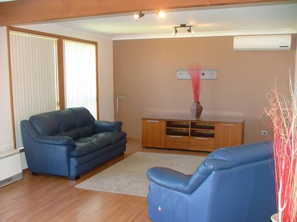 BIG BLOCK - PRIVATE - OCEAN & RURAL VIEWS Picture 3