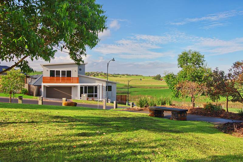 DAZZLING!!! Picture 1