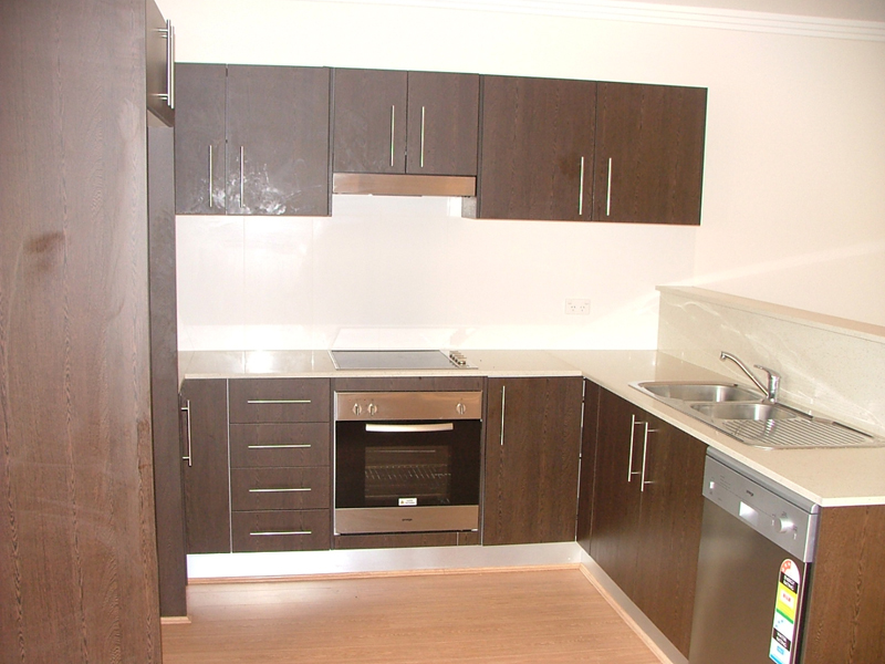 BEACHSIDE TOWNHOUSE Picture 3