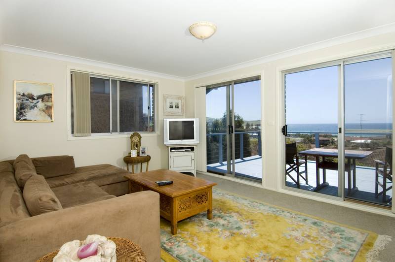 BEACH VIEWS Picture 2