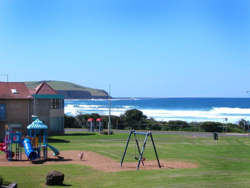 32 GEERING STREET,
GERRINGONG Picture 2