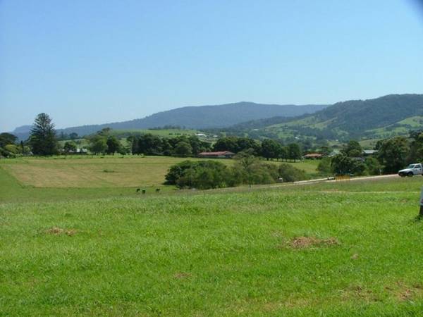 Elambra Estate Picture 3