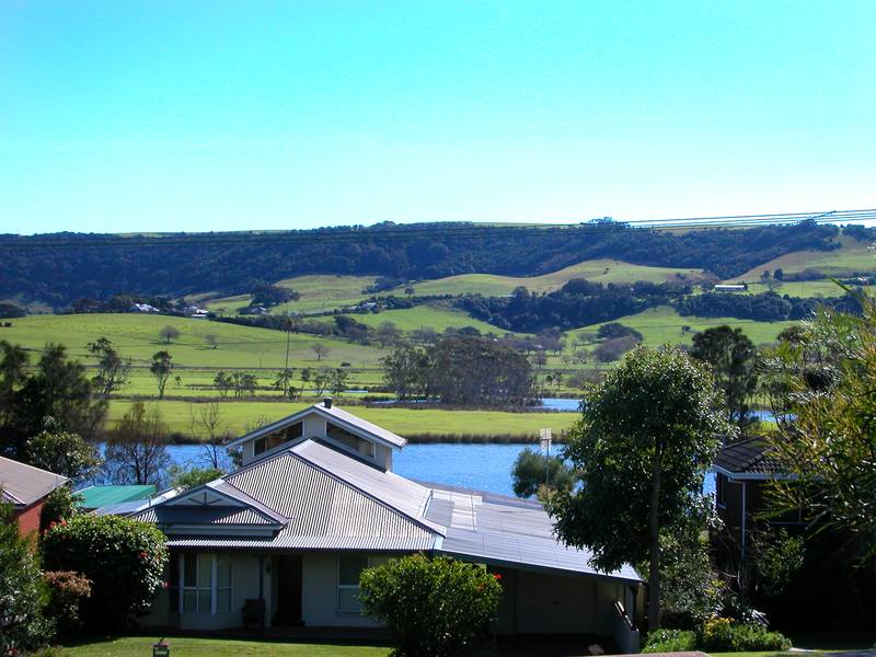 HOLIDAY ACCOMMODATION Picture 3