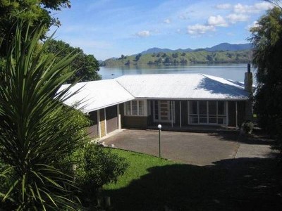 HOKIANGA HARBOUR RAWENE WATERFRONT PROPERTY Picture