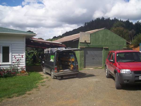 RURAL HOME FIVE MINUTES TO MANGONUI Picture 2