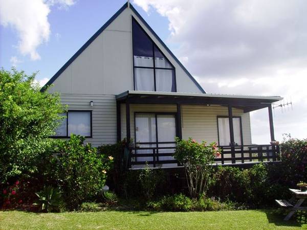 RAWENE STUNNING HARBOUR VIEWS ONLY $319,000 Picture 1