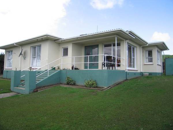 ITS PURRFECT AND MUST SELL! Picture 1