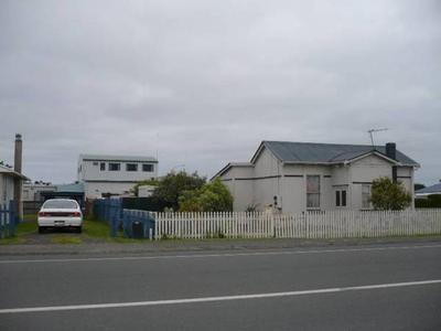 LOCATION IS THE KEY Picture LOCATION IS THE KEY Picture