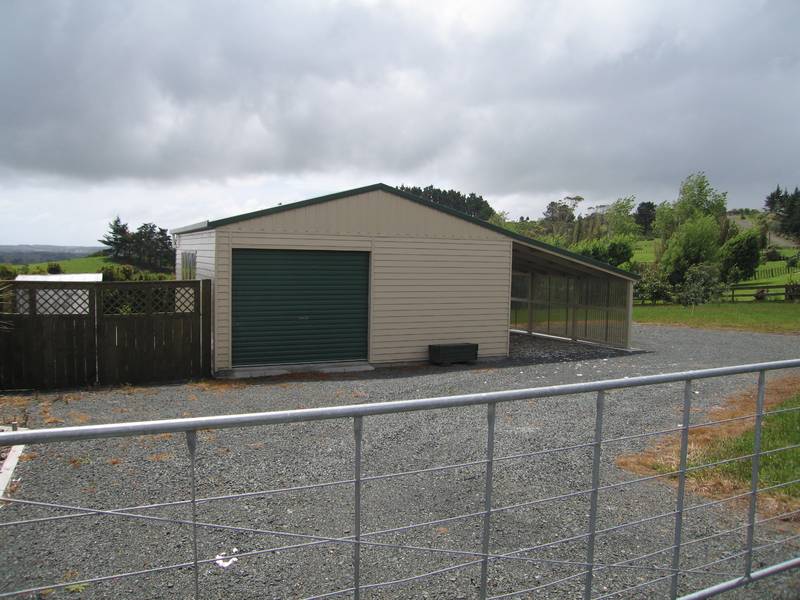 A CHOICE LOCATION Picture A CHOICE LOCATION Picture