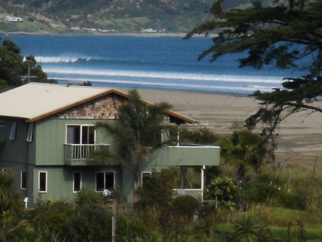 BEACH LODGE. SPECTACULAR LOCATION. Picture 1