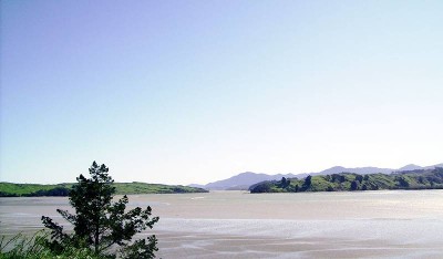 ABSOLUTE WATERFRONT SECTION Picture