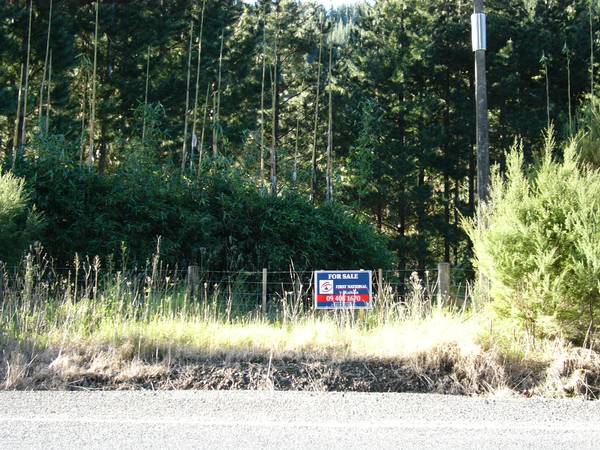 HOKIANGA HARBOUR - RAWENE Picture 1