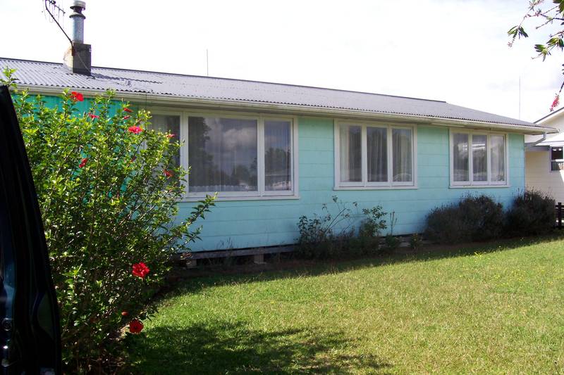 LOOKING FOR YOUR FIRST HOME ? Picture 2