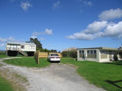 HOME AND INCOME Picture HOME AND INCOME Picture