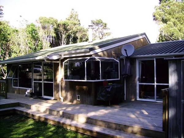 HOKIANGA HARBOUR - RAWENE Picture 3