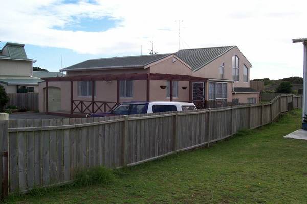 SUMMER LIFESTYLE ALL YEAR ROUND Picture 1