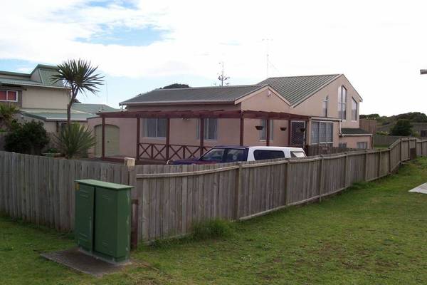 SUMMER LIFESTYLE ALL YEAR ROUND Picture 3