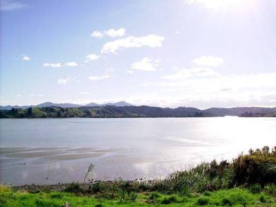 HOKIANGA HARBOUR - RAWENE Picture HOKIANGA HARBOUR - RAWENE Picture