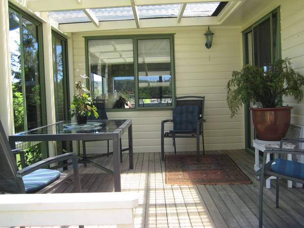 QUALITY COUNTRY LIVING Picture 2