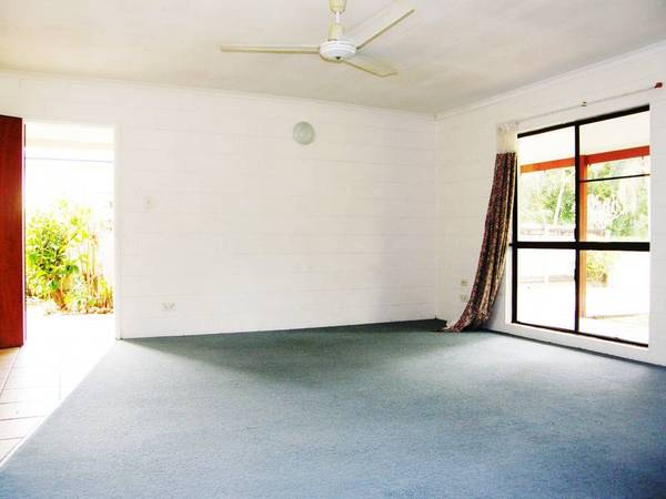 Further Price Reduction - Southern Owner Wants An Immediate Sale!!!!!!!!!!! Picture 2