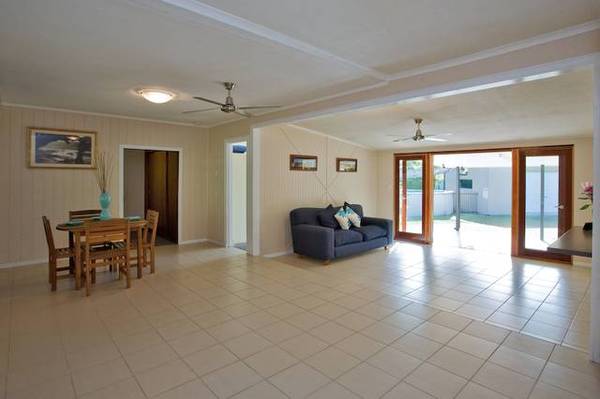 THE PERFECT STARTER - THE BEST ADDRESS - THE MOST AMAZING PRICE Picture