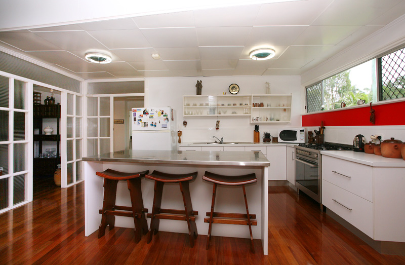 EDGE HILL BEAUTY - OWNERS LOSS IS YOUR GAIN Picture 3