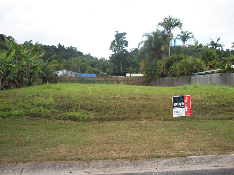 HENS TEETH LAND IN BRINSMEAD! Picture 1