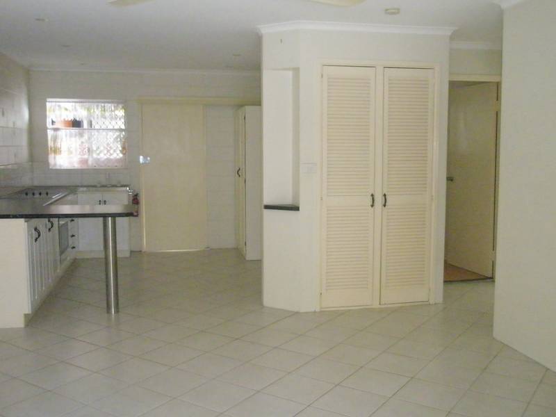 SUPERB FRESHY BARGAIN! Picture 2