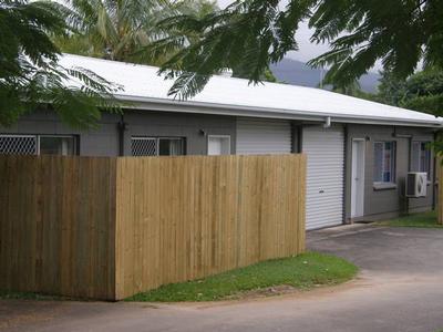 Rare Investment Opportunity - Full Triplex 3x2 - Owners Want Out - Slashed to $560,000! Picture