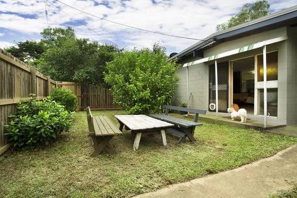 HIDDEN GEM - PET FRIENDLY - 5 MINS TO CITY - NO BODY CORP Picture 3