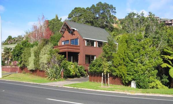 Superb & With Views Picture 1