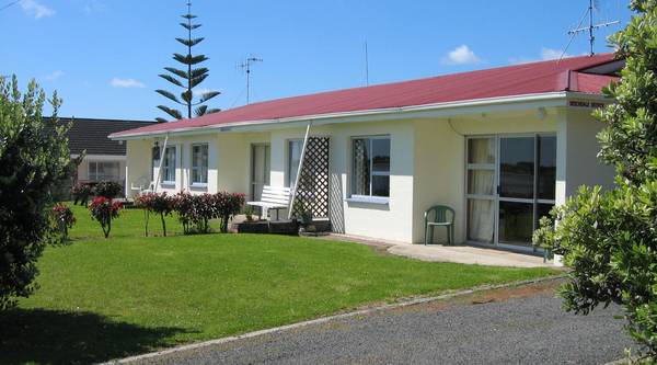 Perfectly Positioned Picture 1