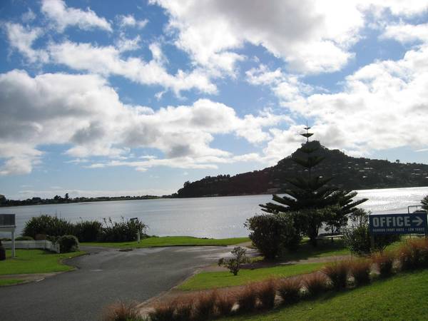 Perfectly Positioned Picture 2