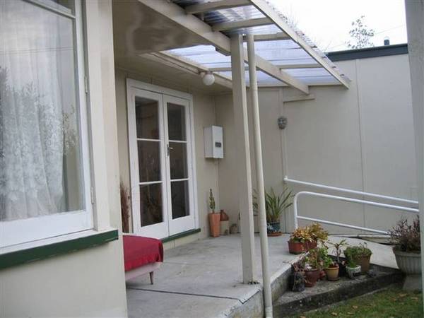 Hornsea Road Bach Picture 3