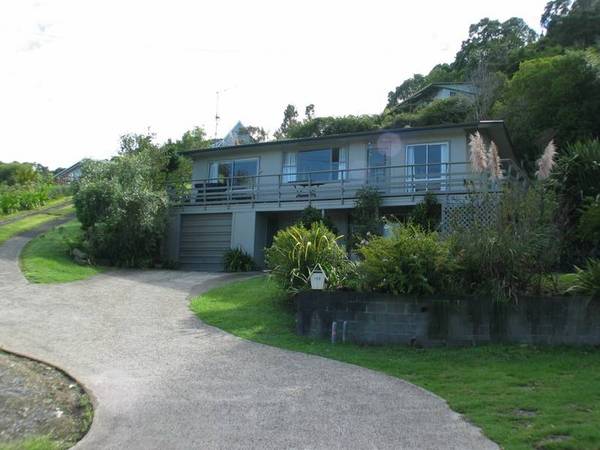 Superb Water Views Picture 1